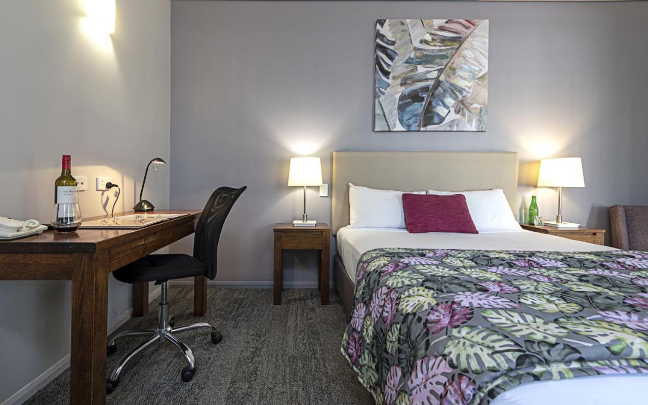 Coachmans Inn Ворік Екстер'єр фото