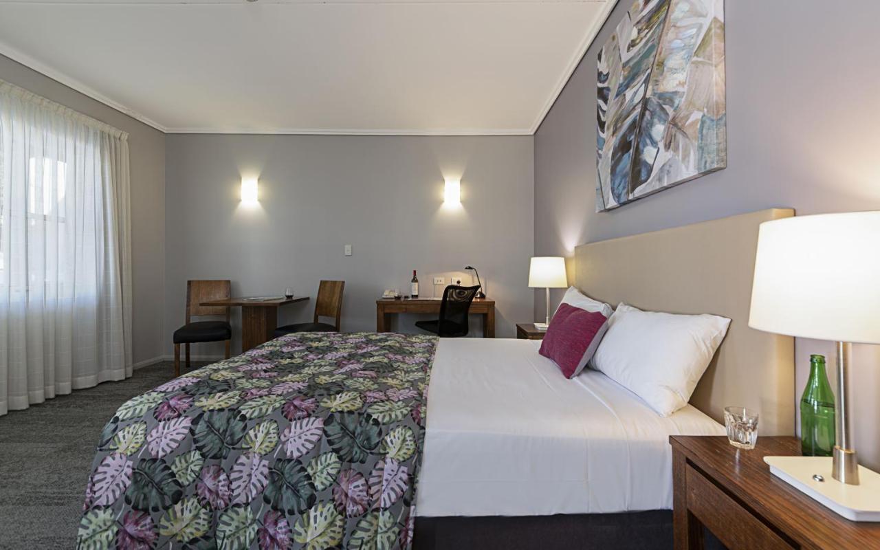 Coachmans Inn Ворік Екстер'єр фото