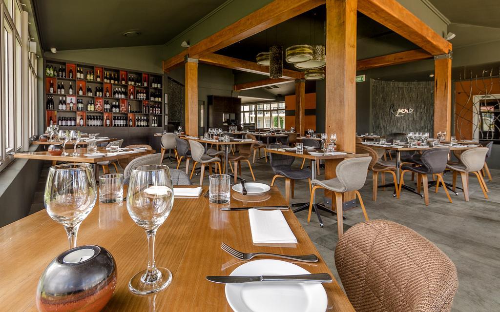 Coachmans Inn Ворік Екстер'єр фото
