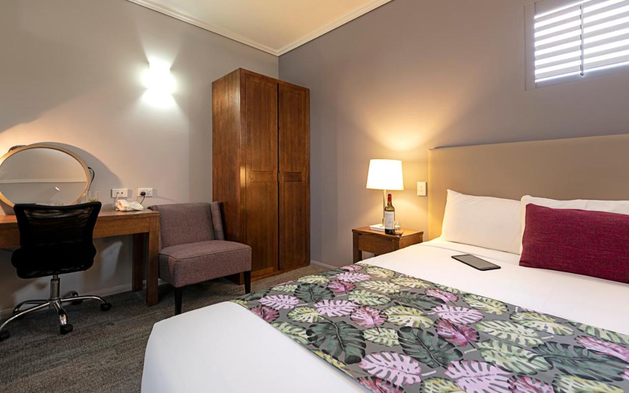 Coachmans Inn Ворік Екстер'єр фото