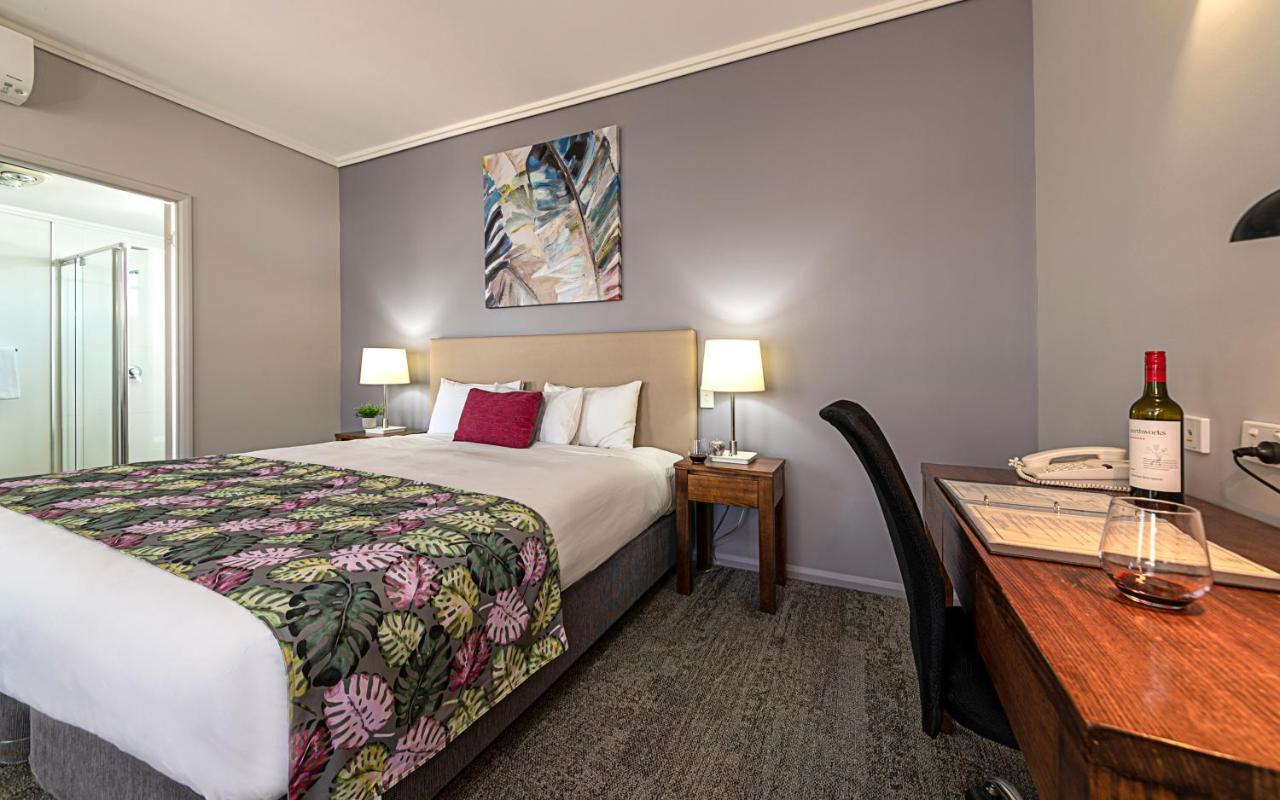 Coachmans Inn Ворік Екстер'єр фото